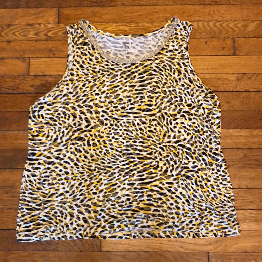 Patterned sleeveless top